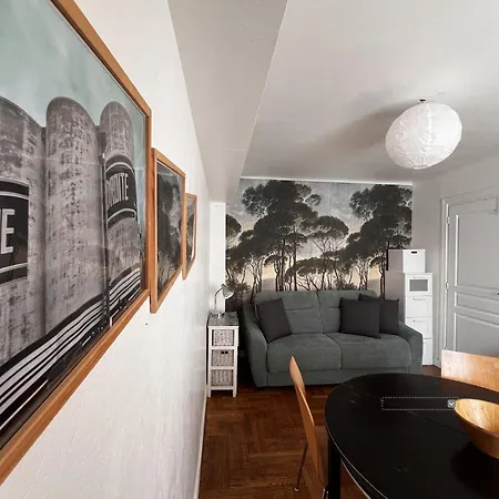 Chambre Double Et Salon Canape Lit 2 A 4 Personnes Habitación en casa particular